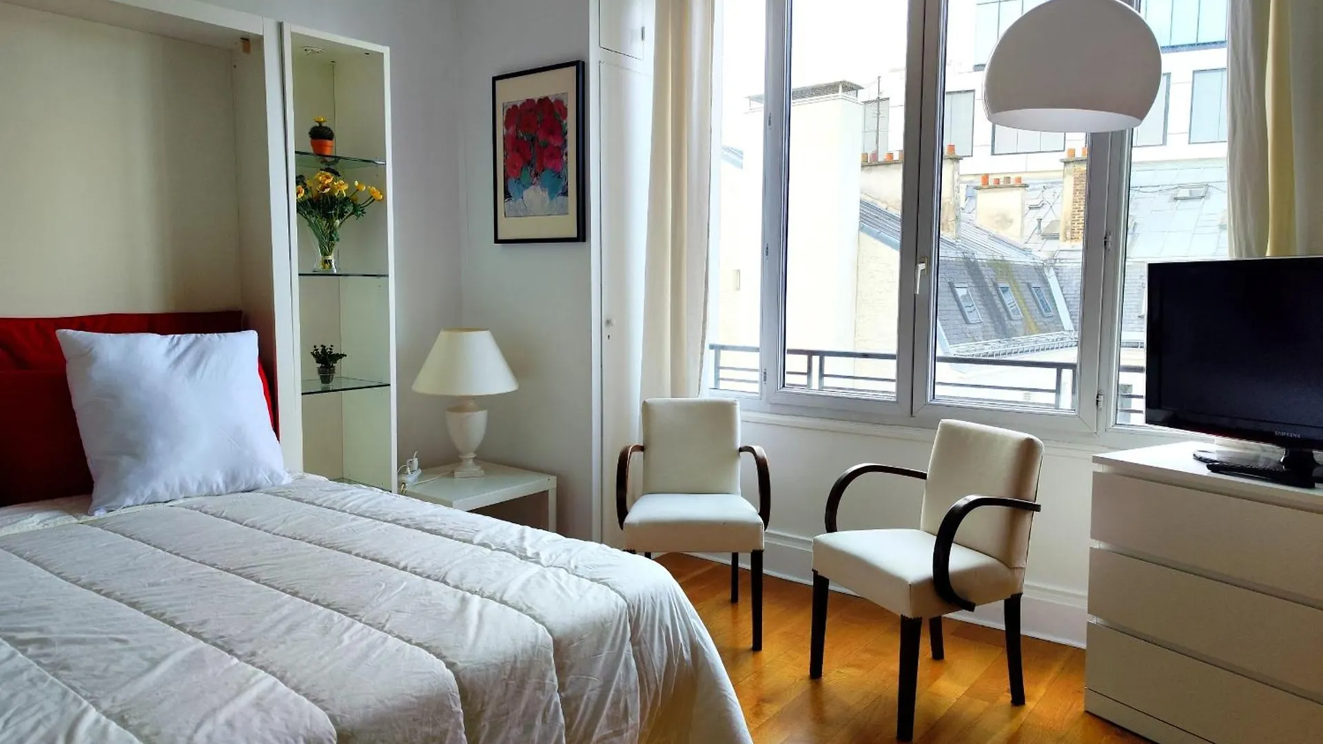 Avenue Franklin Roosevelt - Paris 8 Apartment