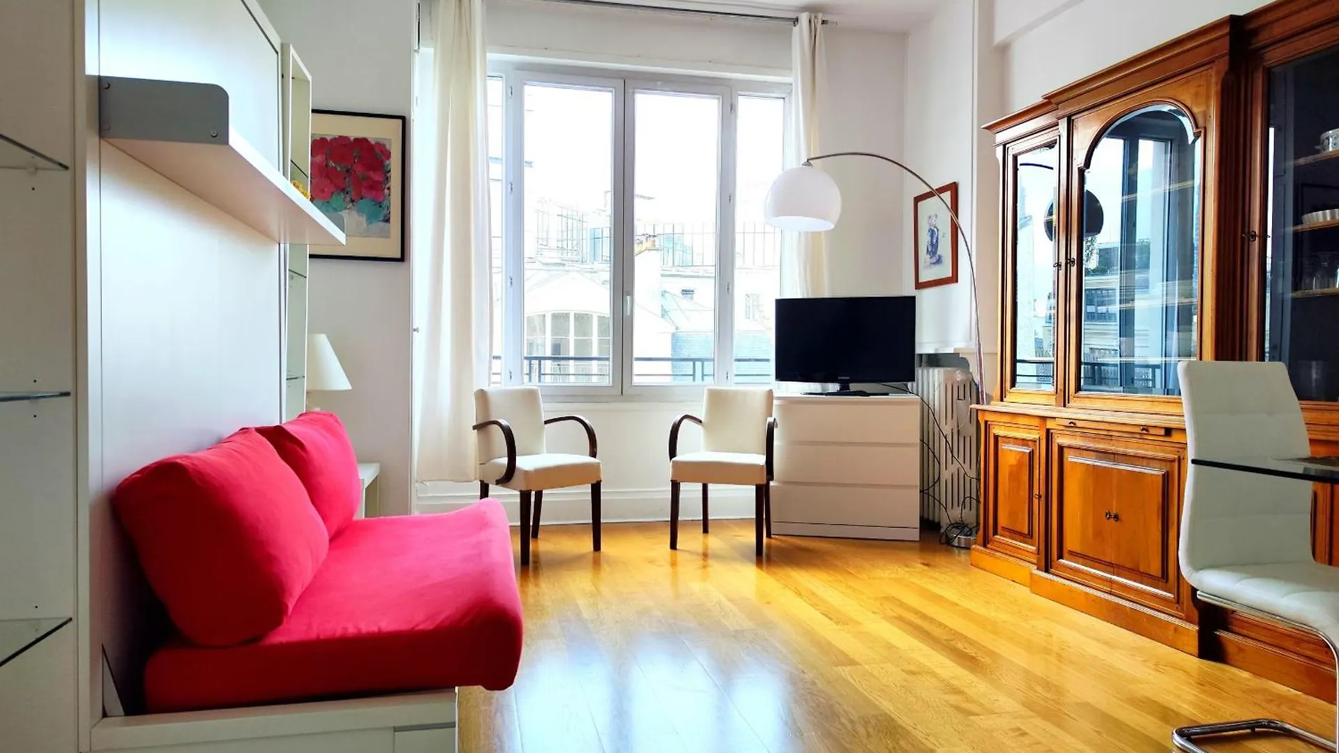 Avenue Franklin Roosevelt - Paris 8 Apartment